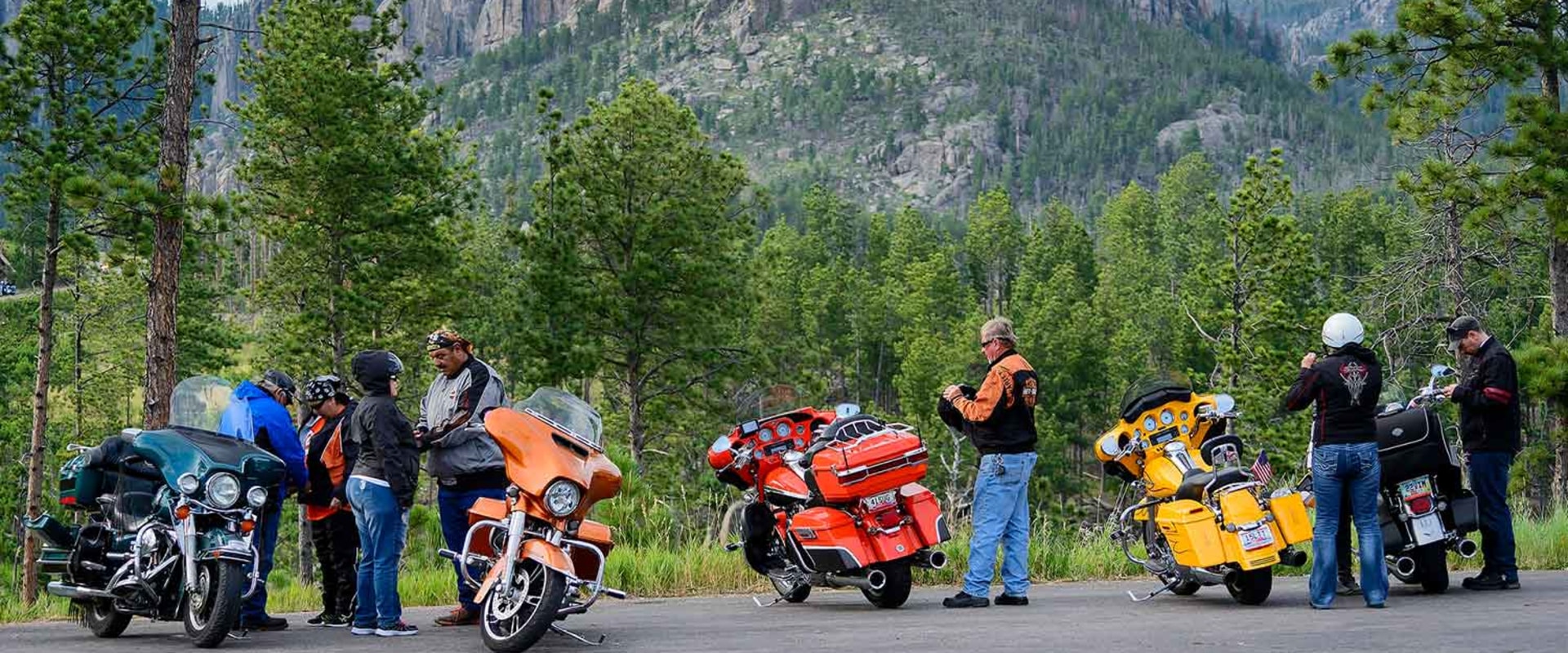 The Thrill of Motorcycle Rides and Rallies