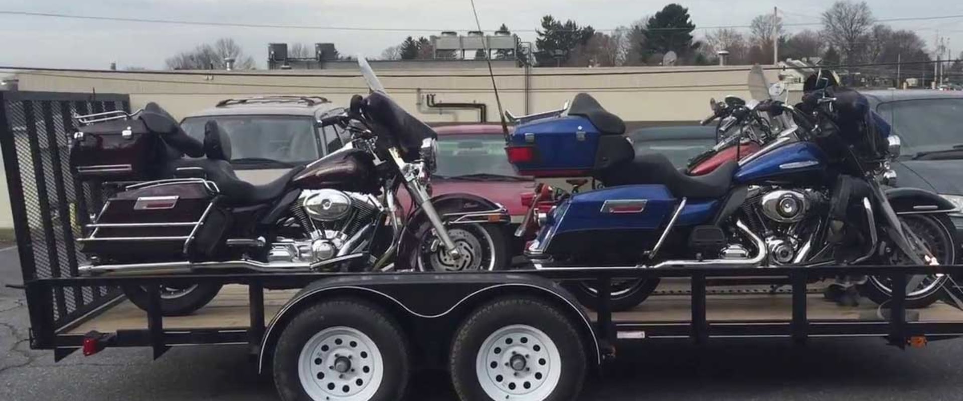 Can i ship my motorcycle with other motorcycles in the same shipment?