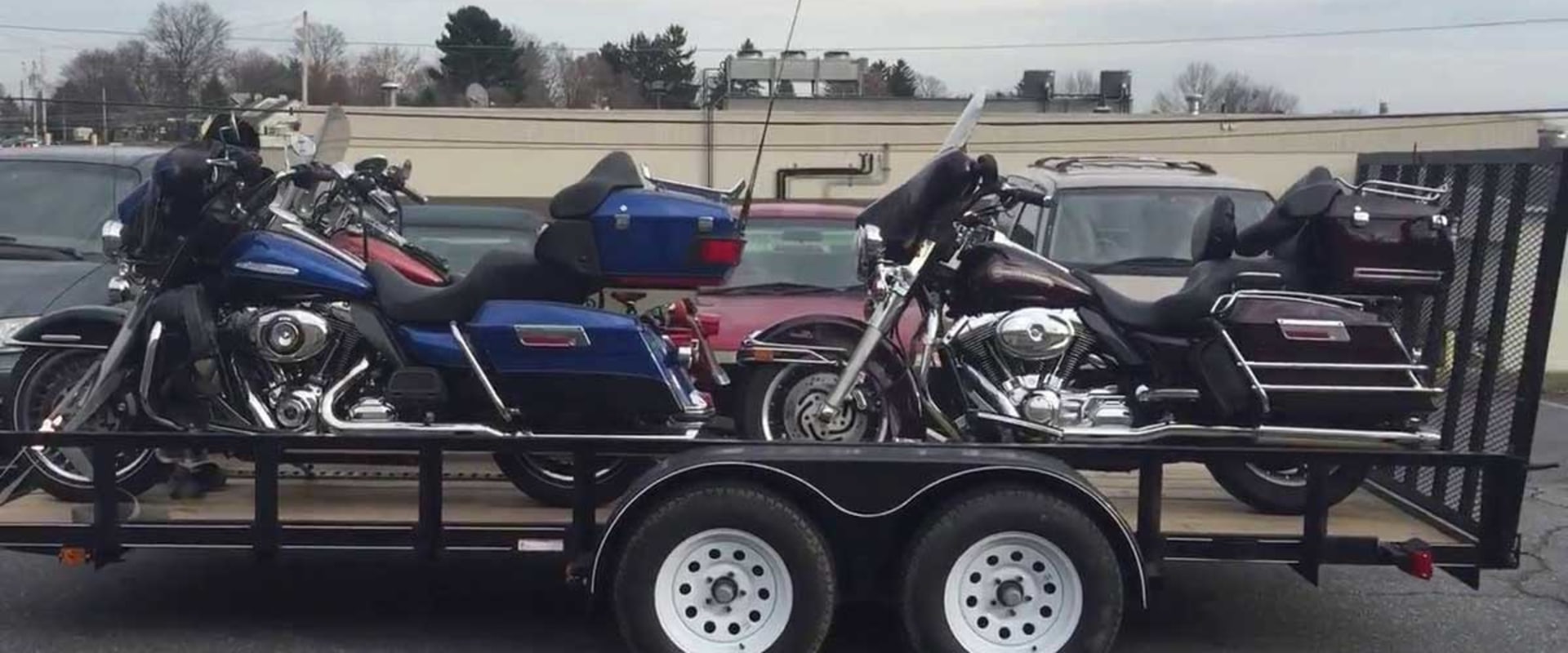 Can i ship my motorcycle with other motorcycles in the same shipment?
