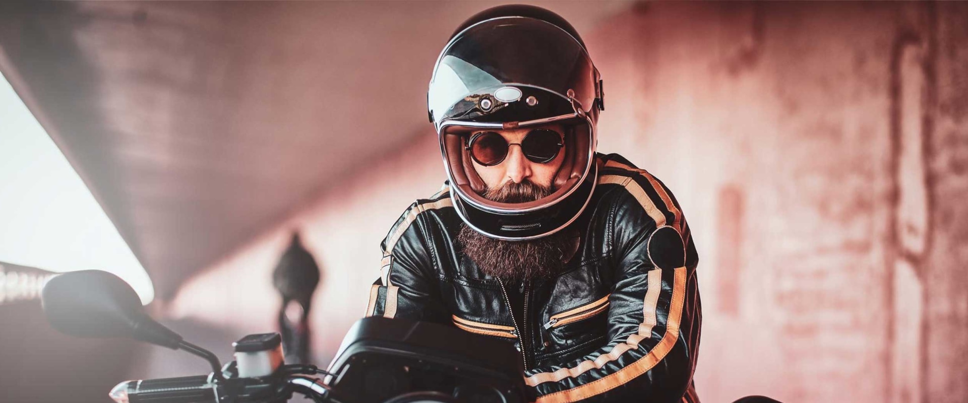 Helmets and Protective Gear: The Benefits for Motorcycle Riders